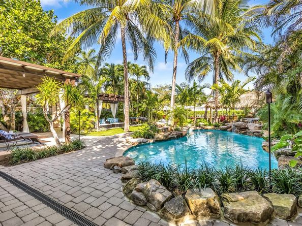 2004 NE 17th Way, Fort Lauderdale FL 33305