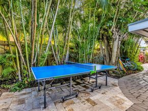 2004 NE 17th Way, Fort Lauderdale FL 33305