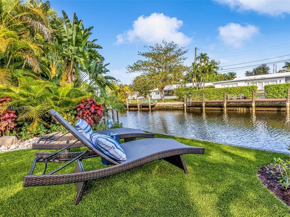 2004 NE 17th Way, Fort Lauderdale FL 33305