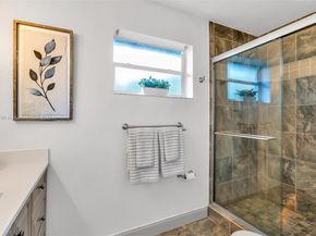 2004 NE 17th Way, Fort Lauderdale FL 33305