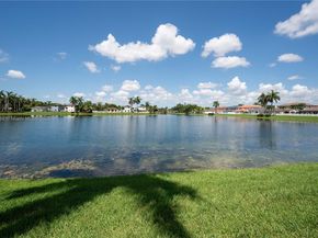 15863 SW 71st St, Miami FL 33193