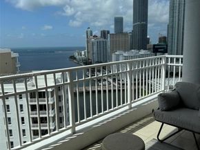 801 Brickell Key Blvd 2705, Miami FL 33131