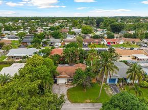 3321 NW 64th St, Fort Lauderdale FL 33309