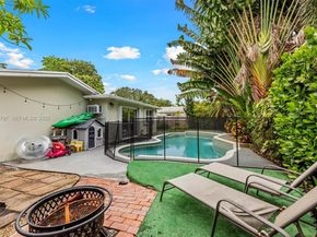 3321 NW 64th St, Fort Lauderdale FL 33309