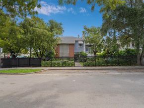 405 SW 11th Ave, Miami FL 33130