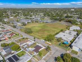 3505 NW 83rd Ter, Miami FL 33147