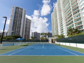 20281 E Country Club Dr 501, Aventura FL 33180