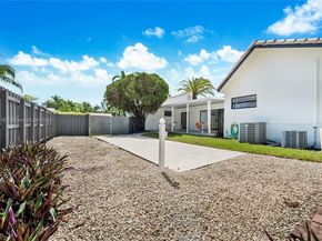 8345 SW 168th Ter, Palmetto Bay FL 33157