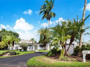 8345 SW 168th Ter, Palmetto Bay FL 33157