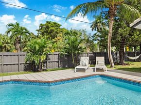 8345 SW 168th Ter, Palmetto Bay FL 33157