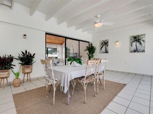 8345 SW 168th Ter, Palmetto Bay FL 33157