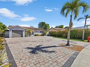 22658 SW 65th Cir, Boca Raton FL 33428