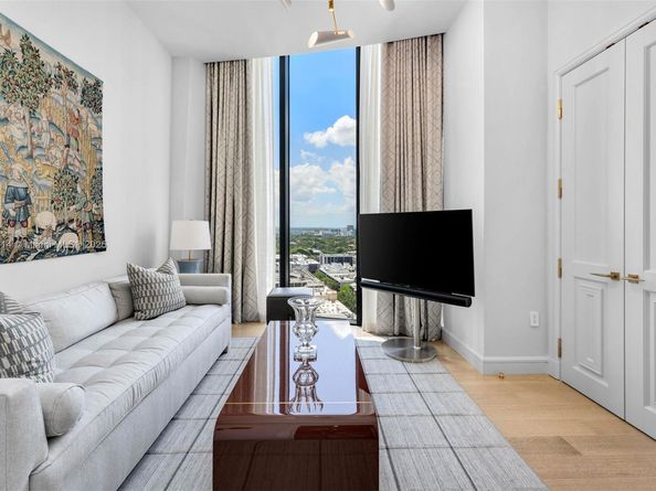 2811 S Bayshore Dr 18A+B, Coconut Grove FL 33133