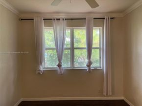 2904 NW 33rd Ter, Lauderdale Lakes FL 33311
