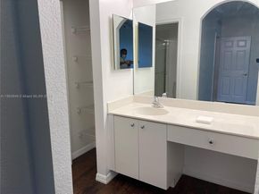 2904 NW 33rd Ter, Lauderdale Lakes FL 33311