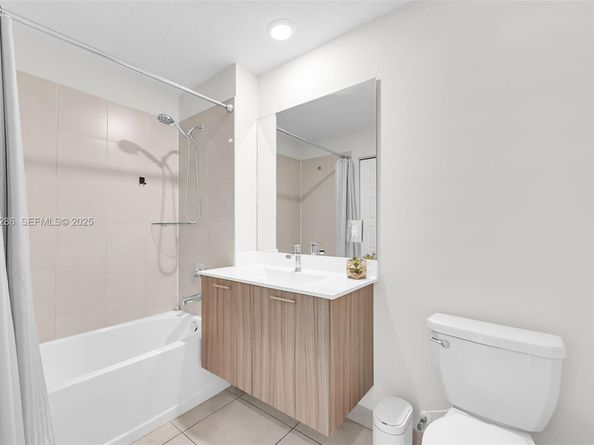 8301 NW 41st St B102, Doral FL 33166