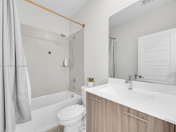 8301 NW 41st St B102, Doral FL 33166