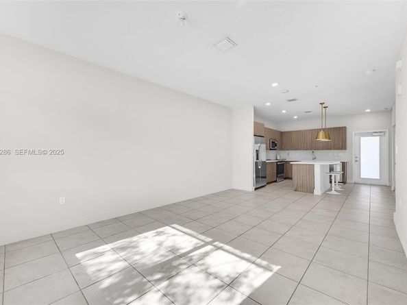 8301 NW 41st St B102, Doral FL 33166