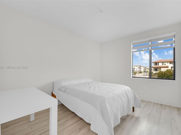 8301 NW 41st St B102, Doral FL 33166