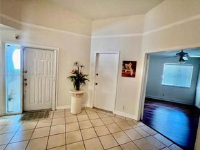 9211 Chelsea Drive N, Plantation FL 33324