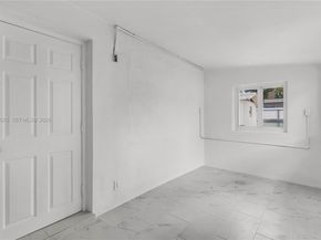 6536 SW 21st St, Miramar FL 33023