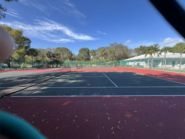 1200 NW 87th Ave 109, Coral Springs FL 33071
