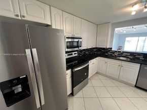 1200 NW 87th Ave 109, Coral Springs FL 33071