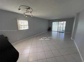 1200 NW 87th Ave 109, Coral Springs FL 33071