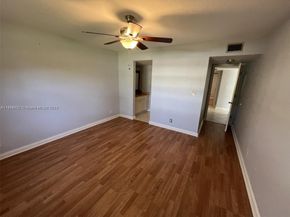 1200 NW 87th Ave 109, Coral Springs FL 33071