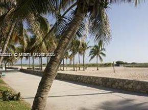 7135 Collins Ave 533, Miami Beach FL 33141