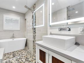 700 Vilabella Ave, Coral Gables FL 33146