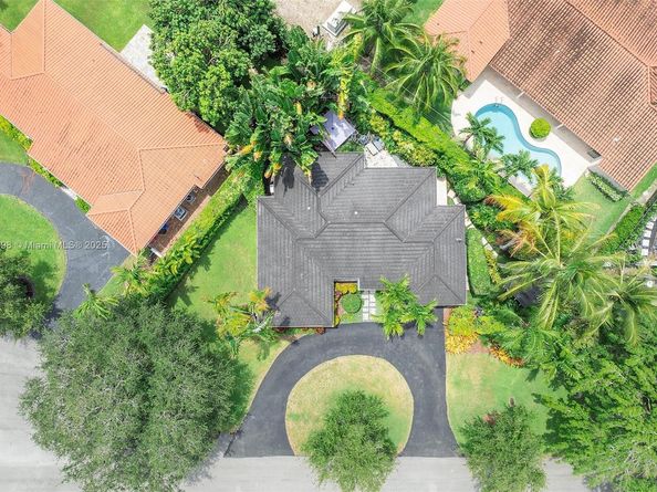 700 Vilabella Ave, Coral Gables FL 33146