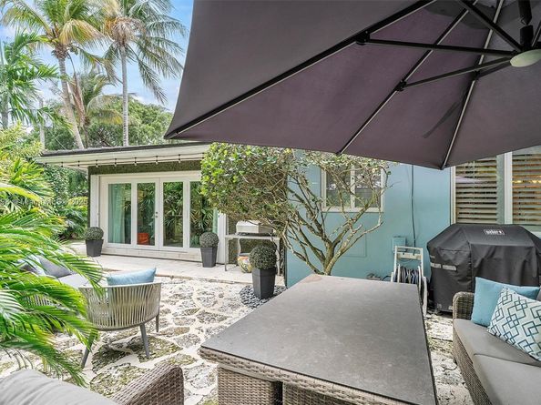 700 Vilabella Ave, Coral Gables FL 33146