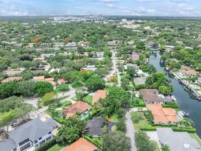 700 Vilabella Ave, Coral Gables FL 33146