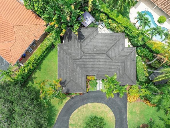 700 Vilabella Ave, Coral Gables FL 33146