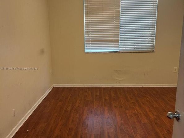 4828 N State Road 7 8107, Coconut Creek FL 33073