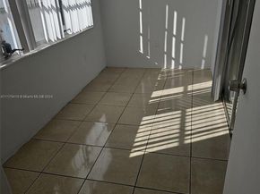 18900 NE 3rd Ct 516, Miami FL 33179