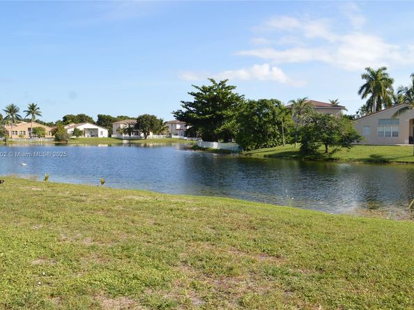 2257 SW 132nd Ave, Miramar FL 33027