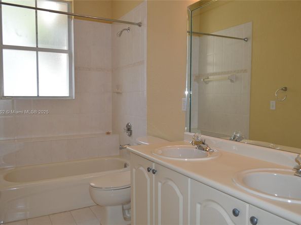2257 SW 132nd Ave, Miramar FL 33027