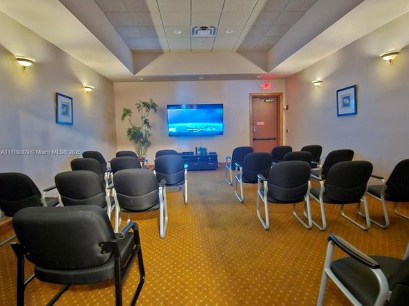9875 Galleon Dr, West Palm Beach FL 33411