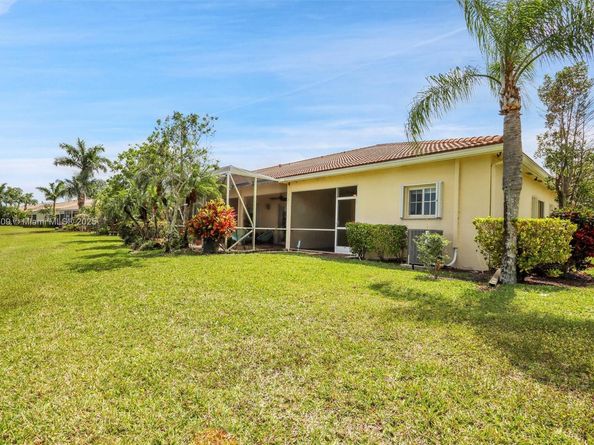 9875 Galleon Dr, West Palm Beach FL 33411