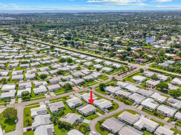 1897 SW 20th Cir, Boynton Beach FL 33426