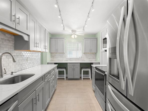 1897 SW 20th Cir, Boynton Beach FL 33426