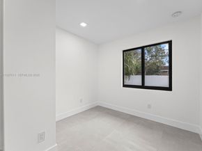 610 NE 164th Ter, North Miami Beach FL 33162