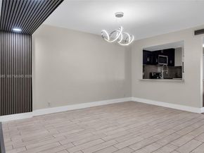 6768 Canary Palm Cir, Boca Raton FL 33433