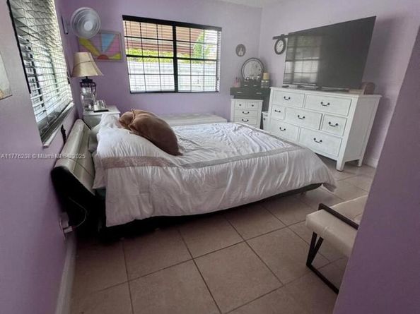 2370 NW 122nd Dr, Coral Springs FL 33065