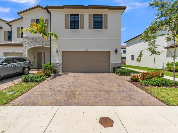 12911 SW 231st Ter, Miami FL 33170