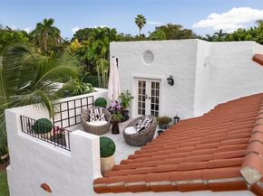 1234 S Greenway Dr, Coral Gables FL 33134