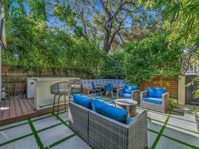 7440 SW 56th Ct, Miami FL 33143