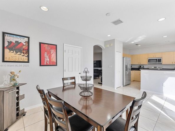 1431 SE 18th Terrace, Homestead FL 33035